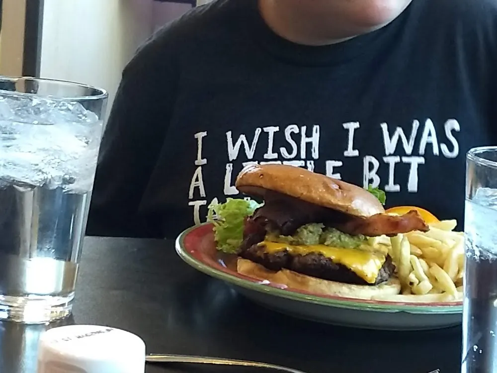Bacon Guacamole Cheeseburger
